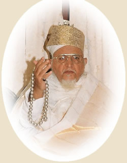 Waalid ul-Jamee' Huzoor-e-'Aali Saiyedna Taiyeb Ziyauddin saheb (tus)